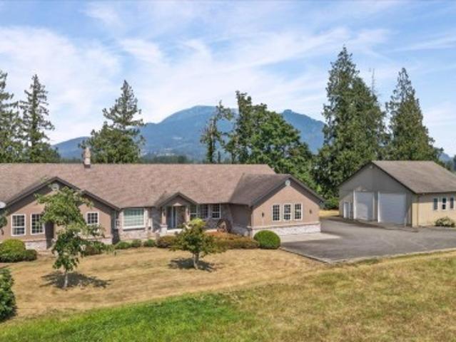 47083 Bell Road, Chilliwack, BC, V2P 6H5 house for sale | Listing ID R3152 | Royal LePage