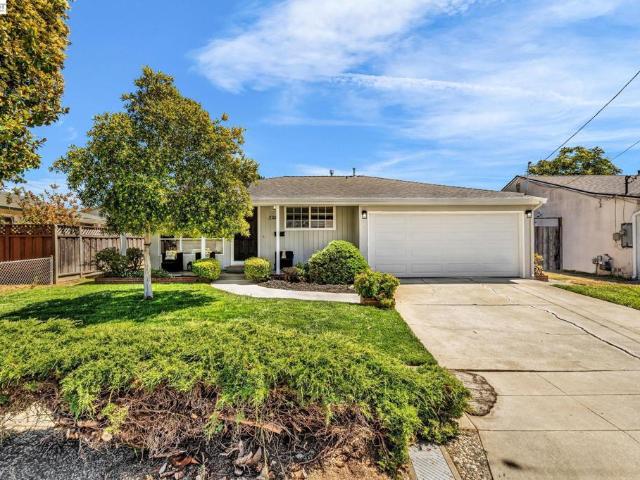 4708 Portola Dr