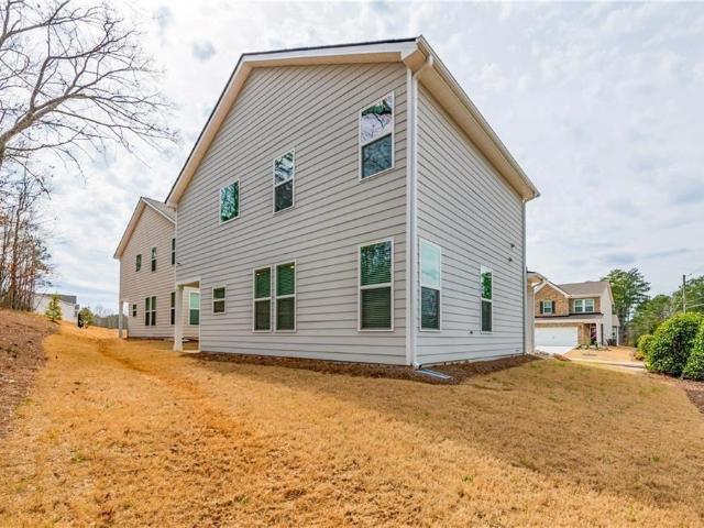 4700 Blake Loop