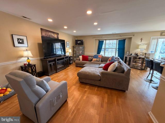4702 Aberdeen Ln, Blackwood, NJ 08012 | MLS #NJCD2115