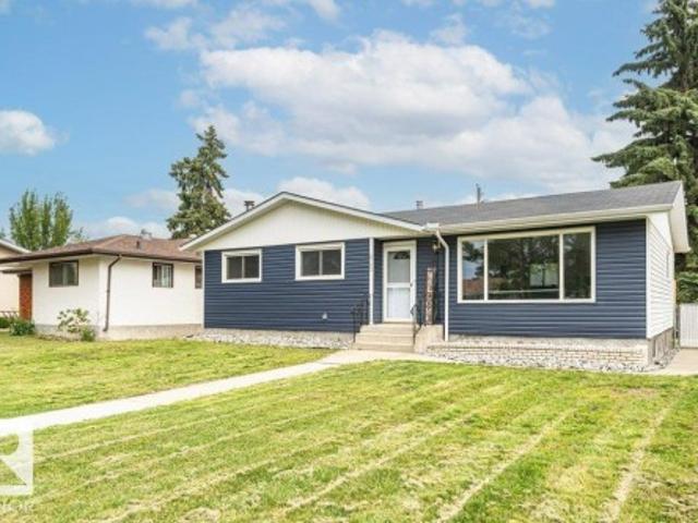 4703 Street Nw, Edmonton, AB, T6H 3R7 house for sale | Listing ID E4505 | Royal LePage