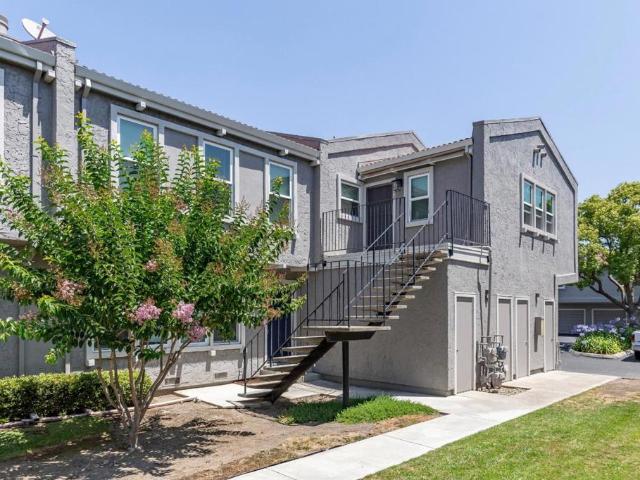470 N Winchester Boulevard 301