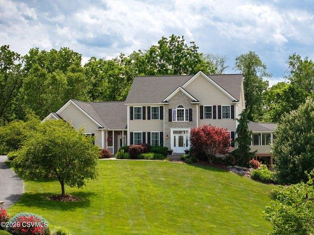 470 Villa Vista Dr, Lewisburg, PA 17837