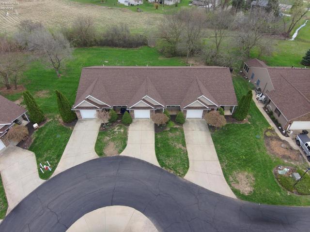 4716 Lake Court