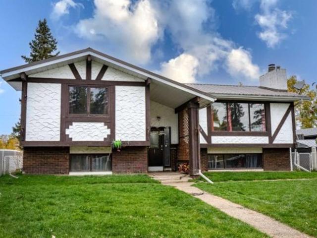 4716 49 Street, Caroline, AB, T0M 0M0 house for sale | Listing ID A2349 | Royal LePage