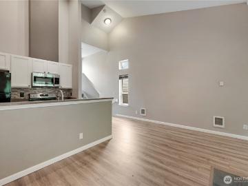 4719 NW Walgren Drive # D 101