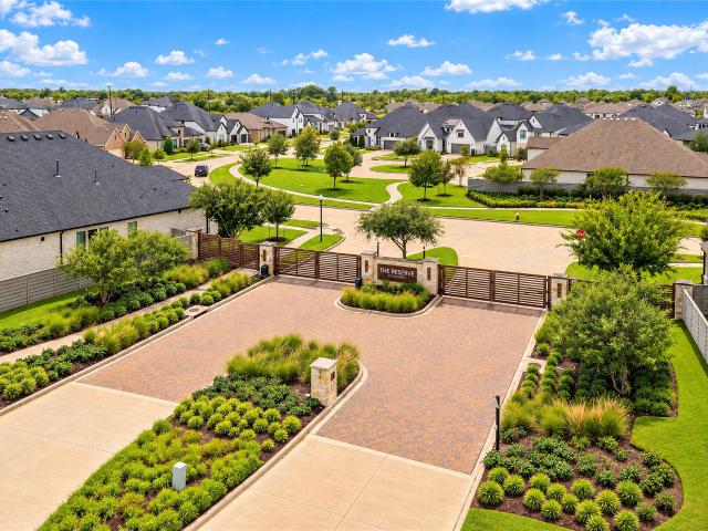 4711 Arbor Hollow Drive