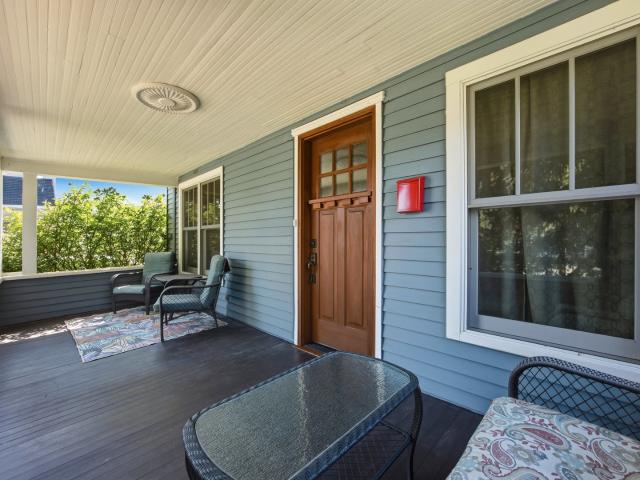 4712 Main Street
