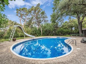 4712 Glenwood Circle