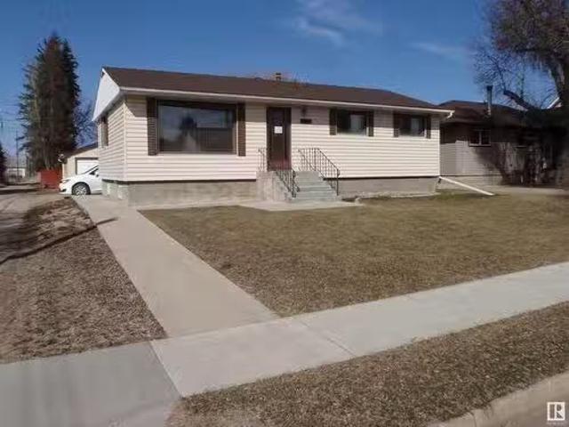 4712 51 Avenue, Barrhead, AB, T7N 1H4 house for sale Listin.