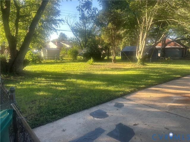 4713 Laurie Lane