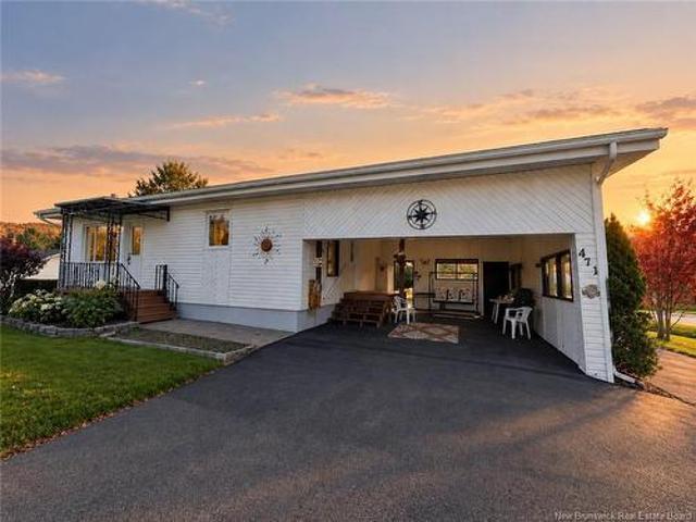 471 2E Sault Rd, Saint Joseph De Madawaska, NB, E7B 2K9 house for sale | Listing ID NB148632 | Royal LePage