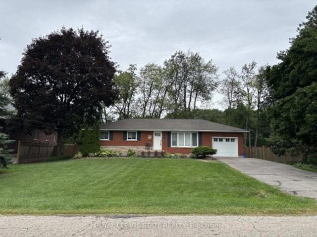 471 Gray Court Drive, Hamilton, ON, L9G 2R9 house for lease | Listing ID X13809 | Royal LePage