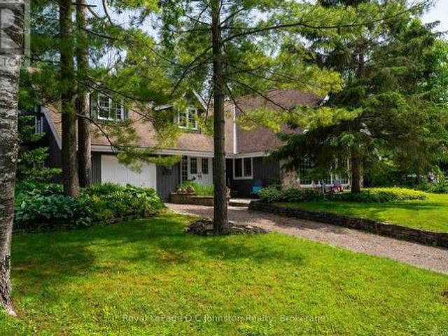 471 Eckford Avenue, Saugeen Shores, ON, N0H 2L0 house for sale | Listing ID X13776 | Royal LePage
