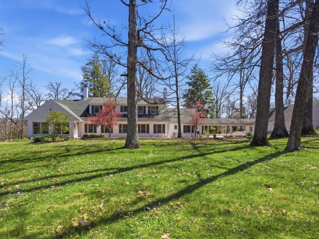 471 Sulphur Lane