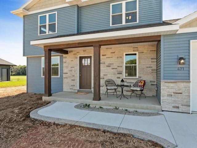 471 rustic ridge drive