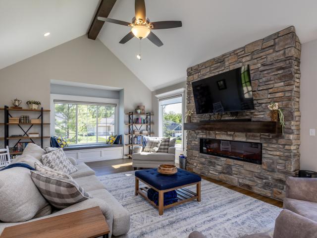 4726 stone mountain pky