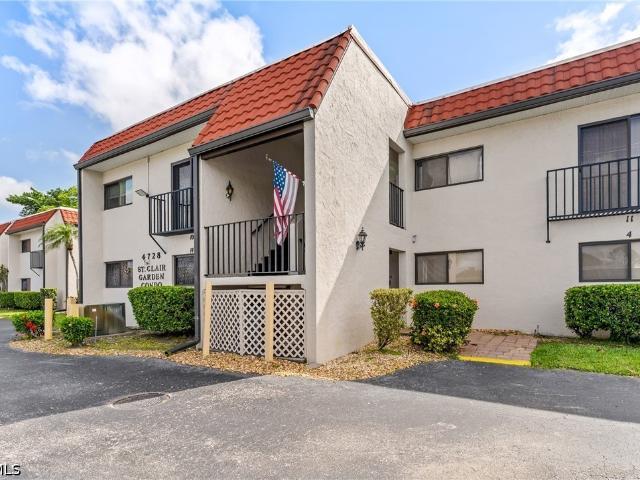 4728 Orange Grove Blvd, Unit 10, North Fort Myers, FL 33903 | MLS #2026016