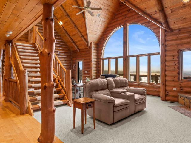 4721 + 6 Ac County Road ZZ House