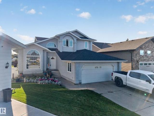 4721 52 Avenue, Calmar, AB, T0C 0V0 house for sale | Listing ID E4512 | Royal LePage
