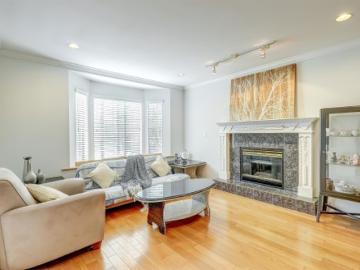 4723 Village Drive, Burnaby, BC, V5G 4V7 townhouse for sale | Listing ID R3138 | Royal LePage