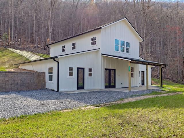 472 Hogsed Dr, Hayesville, NC 28904 | MLS #428514