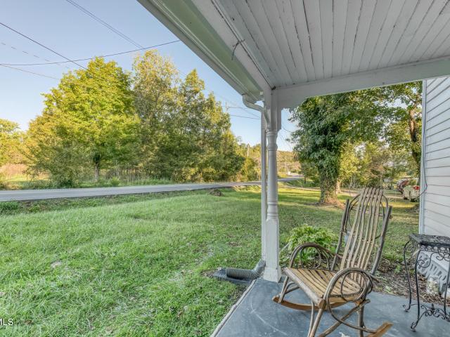 472 Piney Flats Road