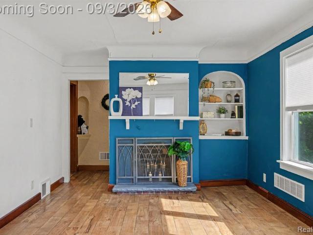 4735 Elizabeth Lake Road