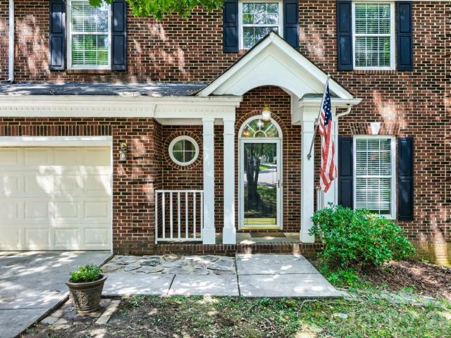 4736 Kirkgard Trail