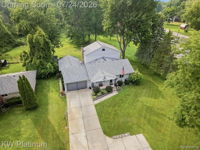 47389 Sugarbush Road