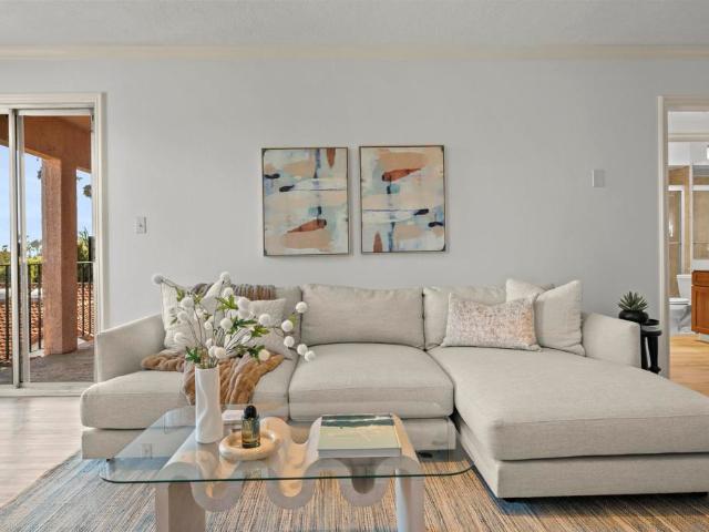 4730 Noyes St 204