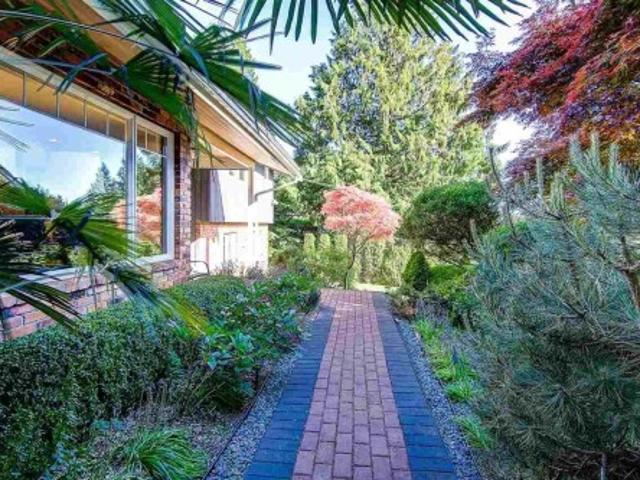 4730 Willow Creek Road, West Vancouver, BC, V7W 1C4 house for sale | Listing ID R3106 | Royal LePage