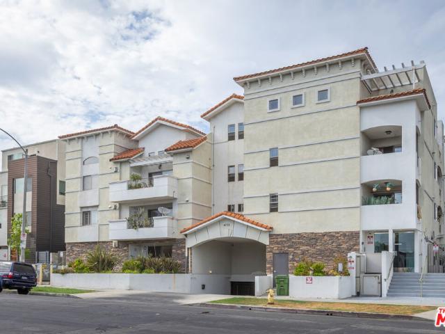 4733 Elmwood Avenue 102