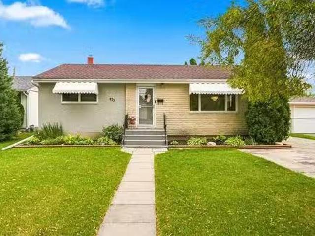 473 Grey St, Winnipeg, MB, R2K 2Y7 house for sale Listing I.