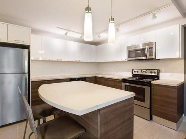 473 Linwell Road 2 Bedroom Deluxe Apartment for Rent