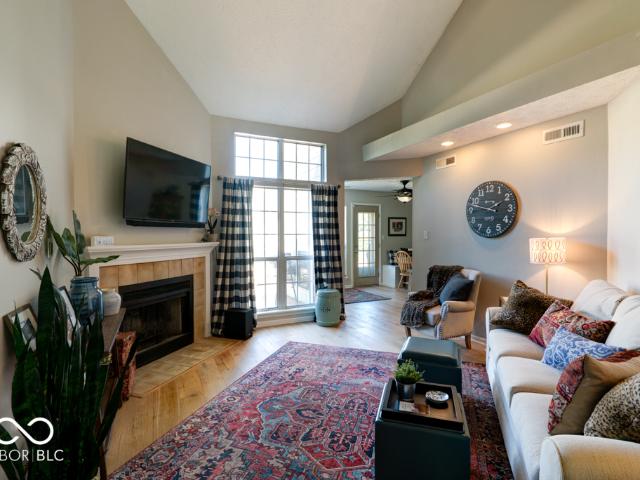 4746 Charrington Circle
