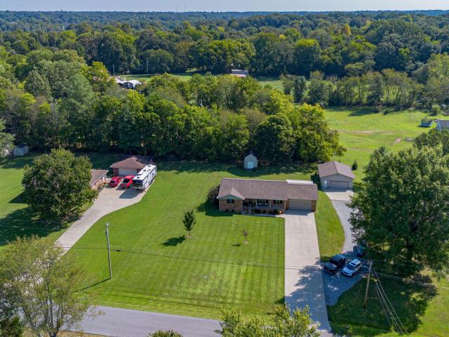 4746 Jewell Lane