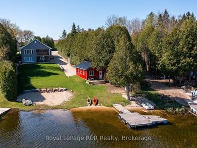 474825 Townsend Lake Road, West Grey, ON, N0C 1H0 Luxury House for sale | Listing ID X13426 | Royal LePage Carriage Trade Luxury Properties