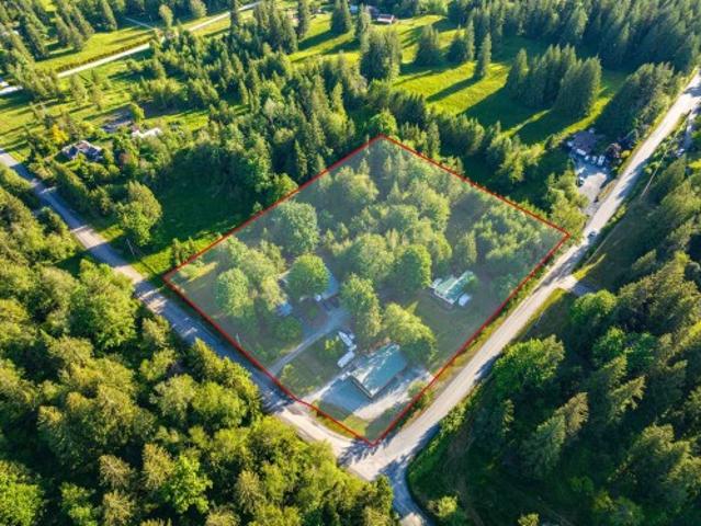 47400 Extrom Road, Chilliwack, BC, V2R 4T1 house for sale | Listing ID R3162 | Royal LePage
