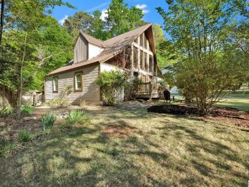 4742 Sylvaner Lane