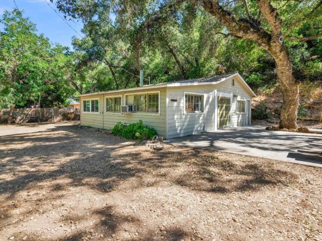 47555 Arroyo Seco Road 48