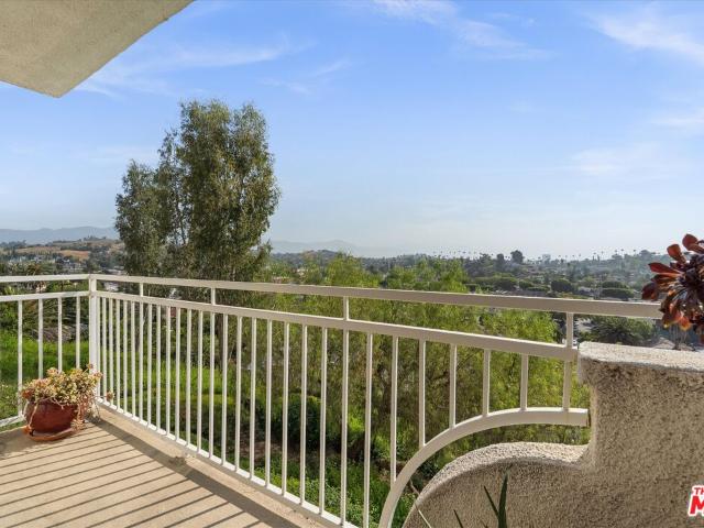 4755 Templeton St, Unit 2113, Los Angeles, CA 90032 | MLS #26661