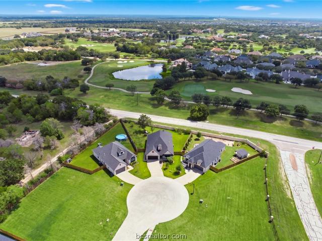 4757 N Stonecrest Court