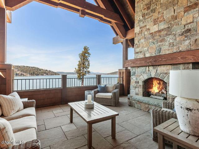 4757 S Arrow Point Dr, Unit 307, Harrison, ID 83833 | MLS #25 9002