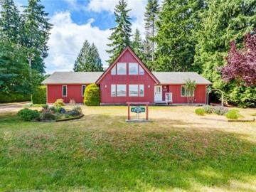 4750 Maple Guard Dr, Bowser, BC, V0R 1G0 house for sale | Listing ID 1039 | Royal LePage