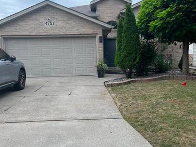 4751 Juliet Crescent, Windsor, ON, N9G 3B7 house for sale | Listing ID 26019 | Royal LePage