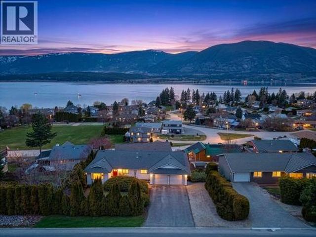 4751 Lakeshore Road Ne, Salmon Arm, BC, V1E 3N8 house for sale | Listing ID 10381 | Royal LePage