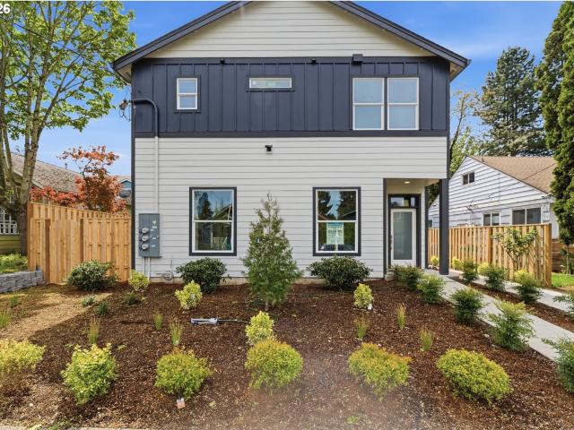 4752 N Vanderbilt St, Portland, OR 97203 | MLS #382524