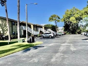4753 Orange Grove Blvd, 2 beds, 1 full bath