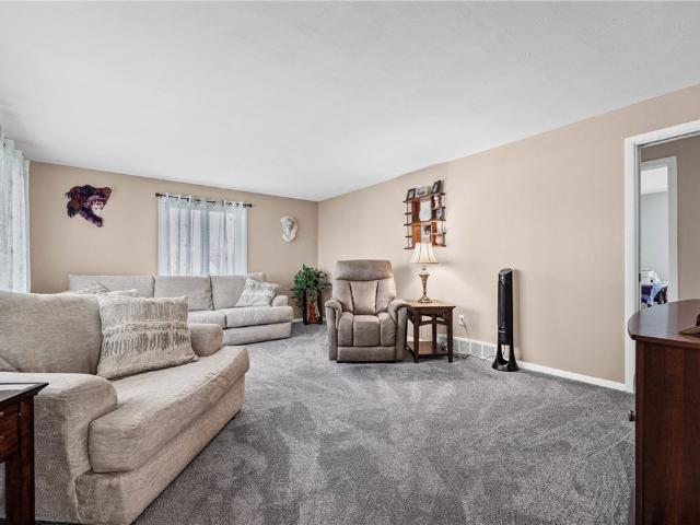 475 Burritt Road